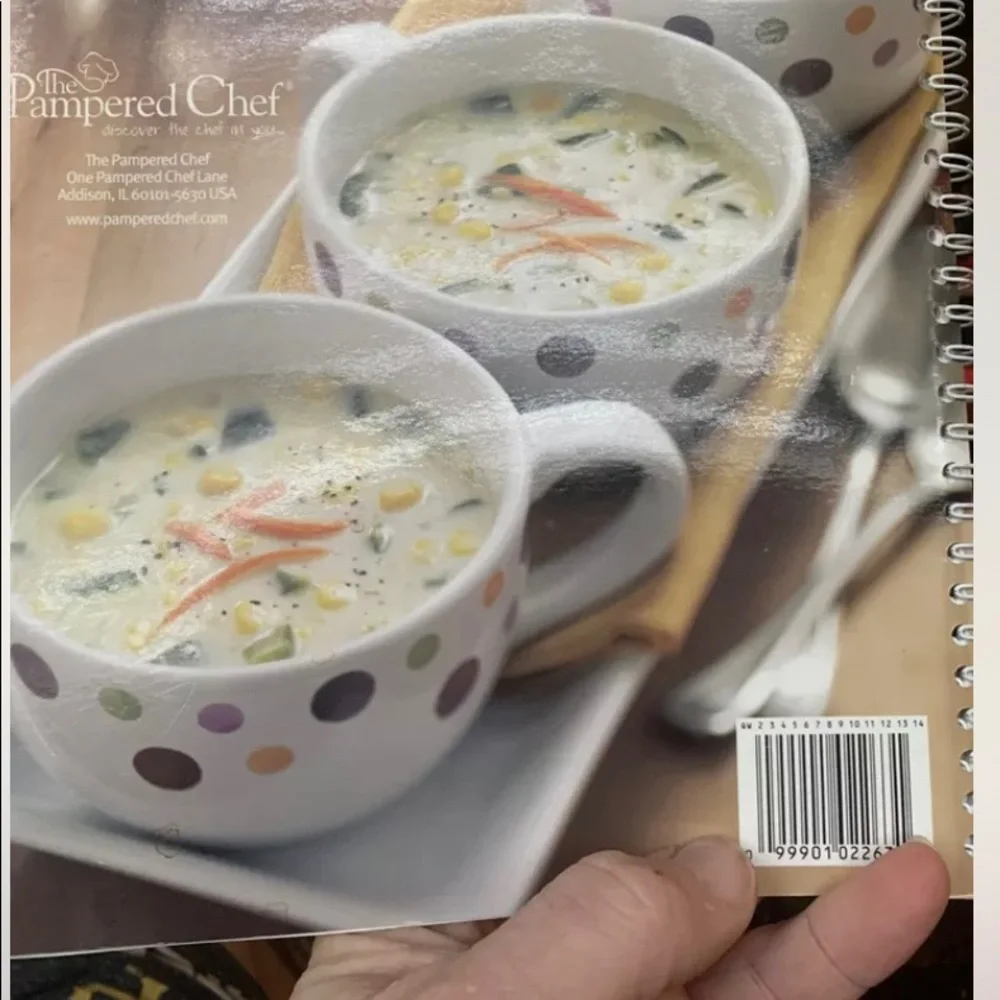 The Pampered Chef  29 Minutes to Dinner Volume 2 Book
